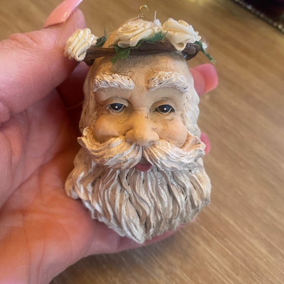 GORGEOUS VINTAGE SANTA ORNAMENT! Absolutely Lovely!🎅🎅🎅🎅 - Picture 2 of 9